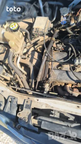Mazda Tribute  2.0, снимка 8 - Автомобили и джипове - 55571611