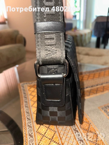 Мъжка чанта Louis Vuitton , снимка 4 - Чанти - 54256253