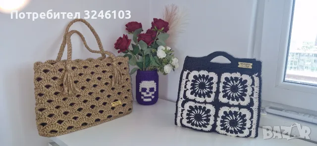 Ръчно плетени чанти блузи и аксесоари , снимка 3 - Чанти - 55675692