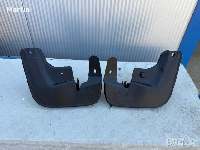 Оригинални предни калобрани за Audi A3 8P , снимка 2 - Части - 54687568