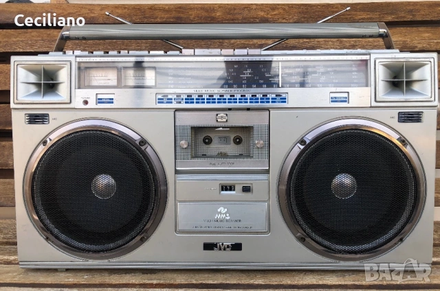 JVC RC M-70 -Радиокасетофон, снимка 9 - Радиокасетофони, транзистори - 54091580