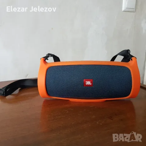 JBL Charge 4 Orange