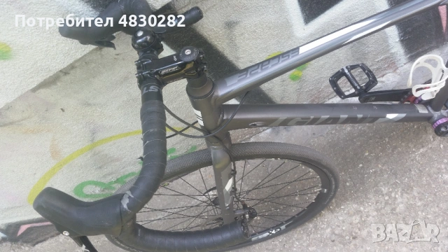  Giant ESCAPE Gravel Costum Made, снимка 17 - Велосипеди - 54660718