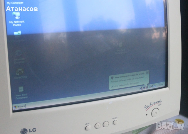 Ретро монитор LG StudioWorks 563N CRT , снимка 2 - Монитори - 54990923