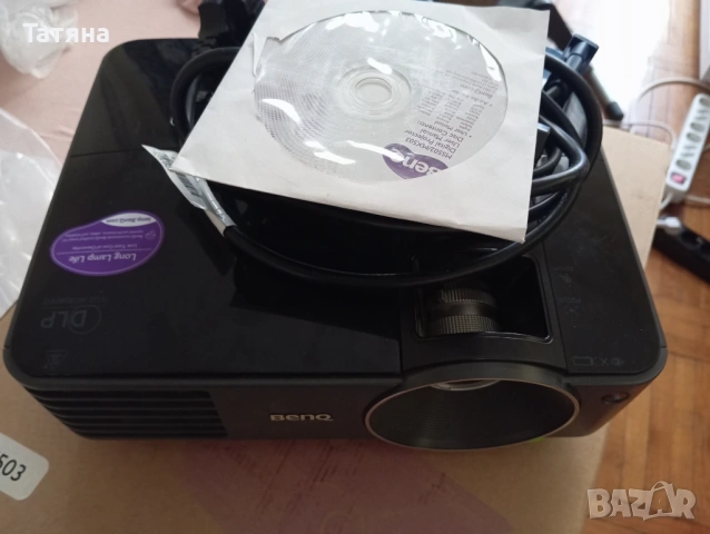 Продавам проектор  BENQ, снимка 3 - Плейъри, домашно кино, прожектори - 54728398