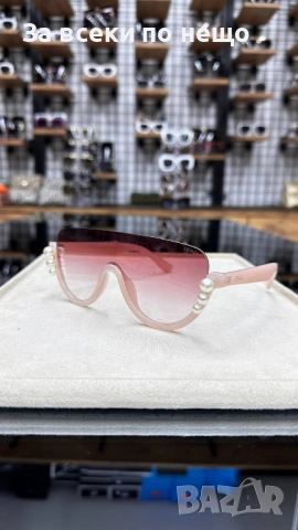 Fendi Слънчеви Очила С Бели Перли С UV Защита С Подарък🎁Калъф - Различни Цветове Код E1415, снимка 3 - Слънчеви и диоптрични очила - 54027712