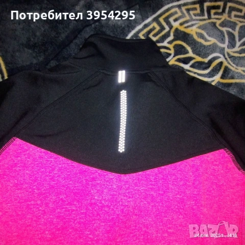 Продам спортивную утеплённую кофту, состояние идеальное, снимка 5 - Спортни екипи - 54282171