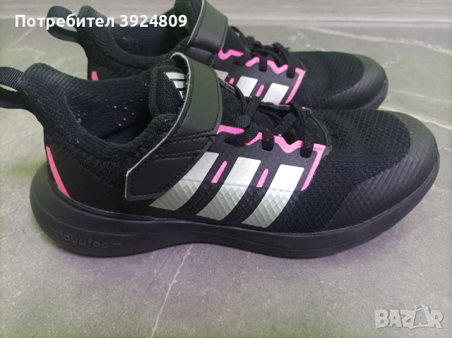 Детски маратонки Adidas, снимка 4 - Детски обувки - 54942230