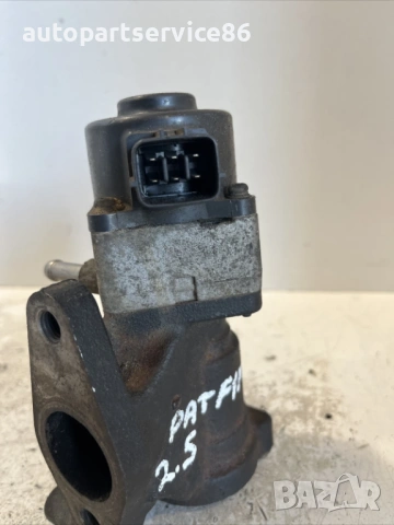 EGR клапан за Nissan Pathfinder 2.5 Dci (2009) , снимка 2 - Части - 54357089