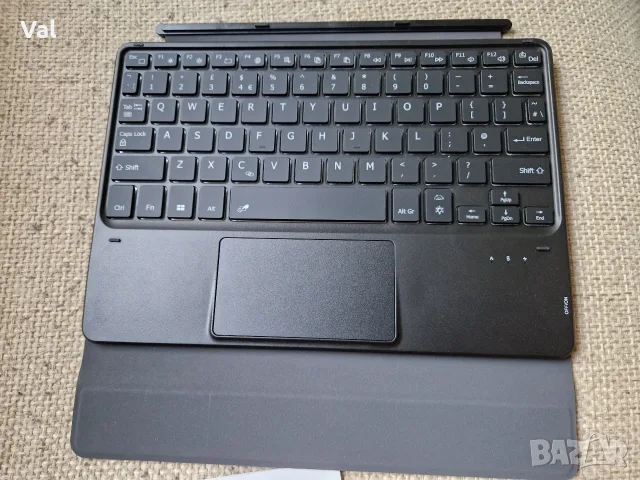 Безжична Bluetooth клавиатура с подсветка и тъчпад за Microsoft Surface Pro, снимка 6 - Таблети - 55304286