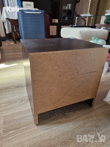 продавам нощно шкафче, снимка 2 - Маси - 54170154