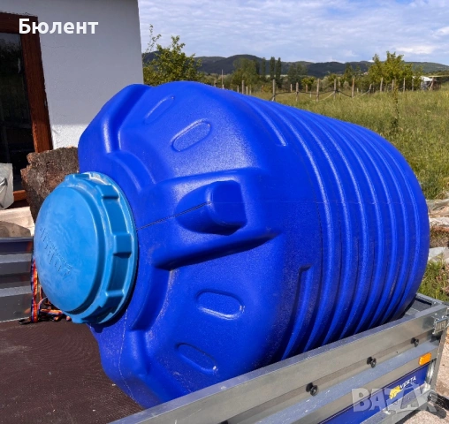 Бидон за питейна вода или напояване, 1000 литра, трипластов.