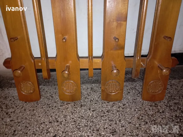 Дървена закачалка за дрехи , снимка 3 - Закачалки - 55515523