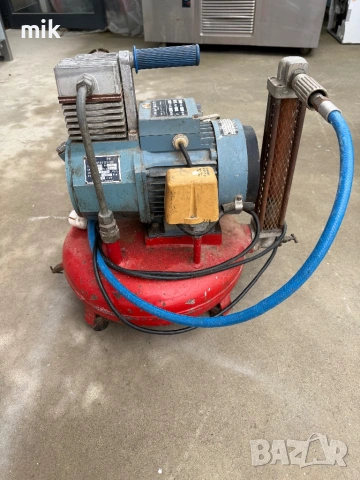 Мини компресор на въздух