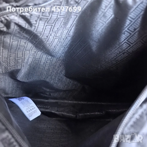 Чисто нова оригинална чанта Puma. , снимка 5 - Чанти - 54494622