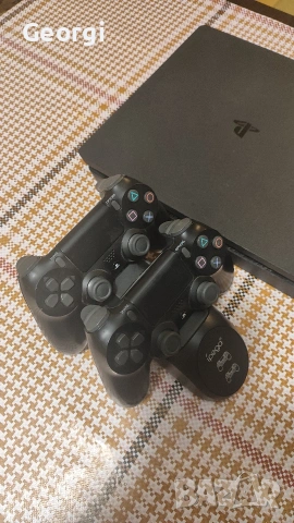 Play Station 4 slim 1TB