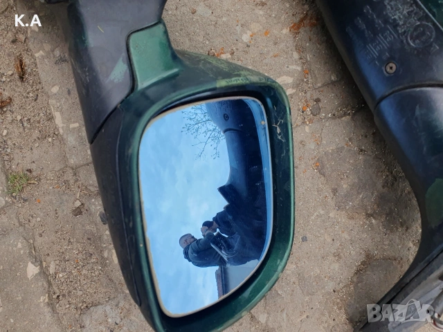 Огледала Audi A3 8l, снимка 2 - Части - 54551834