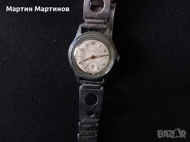 Стар Часовник "Восток", снимка 2 - Антикварни и старинни предмети - 55572836