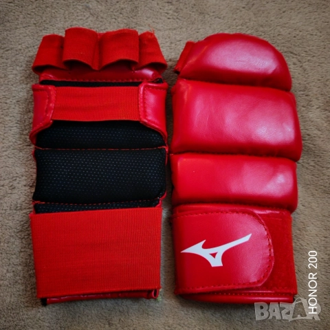 Бойни изкуства, протектори за ръце MIZUNO. 