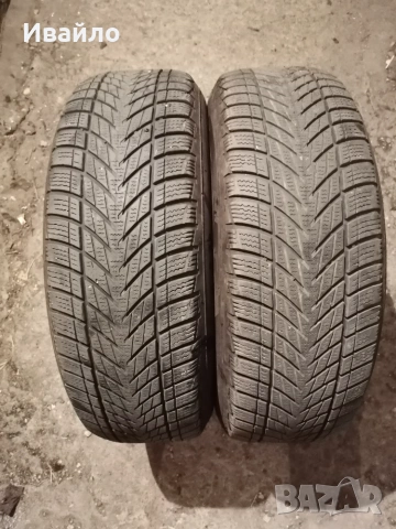 Продавам 2 броя зимни гуми 205.60.16 на 1 сезон дот 2023 Goodyear 