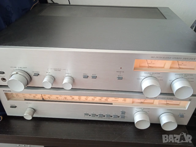 Philips-класически комплект усилвател и тунер