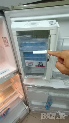 LG хладилник Nofrost с горна камера, снимка 10 - Хладилници - 55614063
