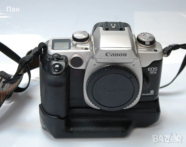 Фотоапарат Canon EOS 50E с грип за 4xAA батерии