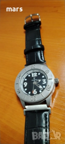 TRITON 10 ATM. WATER RESISTANT