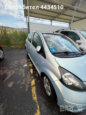 Toyota Aygo 1.0, снимка 2 - Автомобили и джипове - 54662583