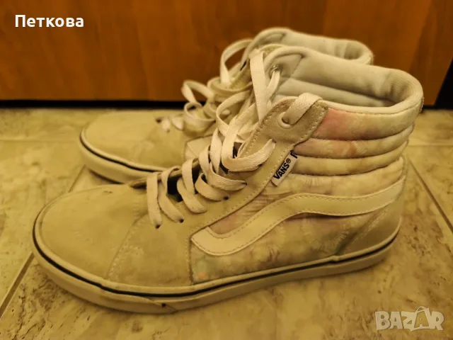 Запазени дамски маратонки Vans, снимка 2 - Маратонки - 55354037