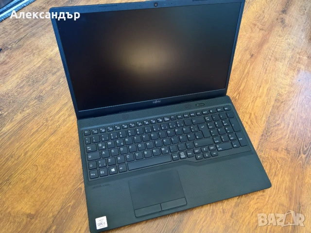 15.6" Fujitsu LifeBook A3510, i5-1035G1, 8GB DDR4, 256GB NVMe, лицензиран Windows, снимка 2 - Лаптопи за работа - 54679374