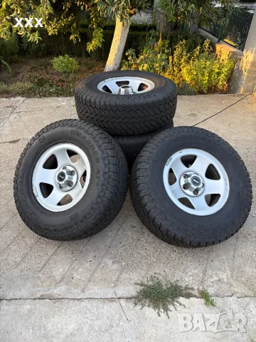 255/70/15 Jeep General
