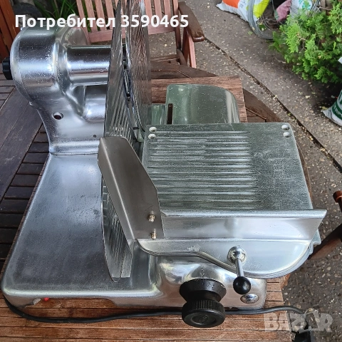 Слайс машина колбасорезачка