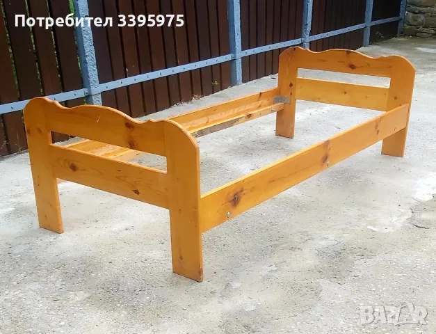 Дървена рамка за легло от масивно дърво - 3 броя