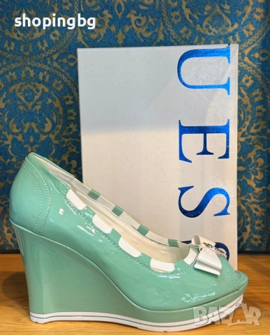Дамски обувки на платформа GUESS, снимка 2 - Други - 54780334