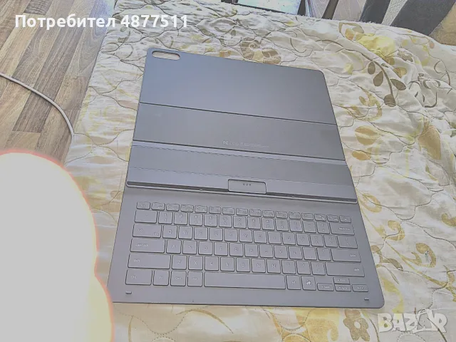 Клавиатура Book Cover Keyboard Slim EF-DX930 за Samsung Galaxy Tab S11 Ultra , снимка 5 - Клавиатури и мишки - 55417753