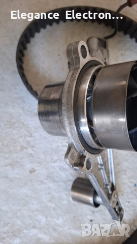 Ангренажен комплект VW Audi Skoda Seat 2.0 TDI EA288 150к.с оригинален, снимка 12 - Части - 54466880