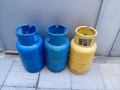 Газови бутилки голямо, снимка 1