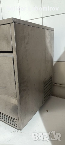 ледогенератор , снимка 3 - Обзавеждане за заведение - 54370128