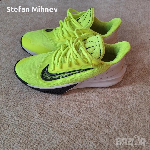 маратонки nike 42