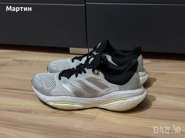 Нови!!! Дамски маратонки Adidas Solarglide 5 размер 40, снимка 2 - Маратонки - 54336801