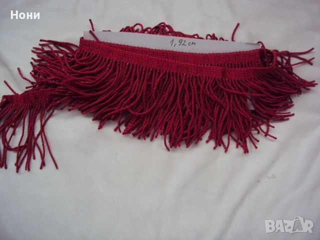 Дантели от скрина на баба. Ръчно плетени и фабрични!, снимка 3 - Антикварни и старинни предмети - 54096049