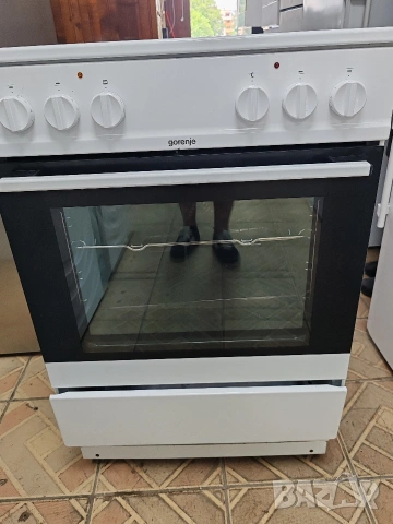 Свободно стояща печка с керамичен плот Gorenje с 2 години гаранция! , снимка 3 - Печки, фурни - 55005369
