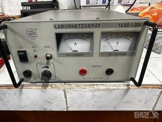 Лабораторно захранване H.G.L. 1530 LBN (12-15V / 30A)