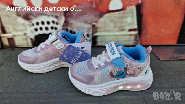 Английски детски светещи маратонки със Stitch, снимка 2 - Детски маратонки - 54445704