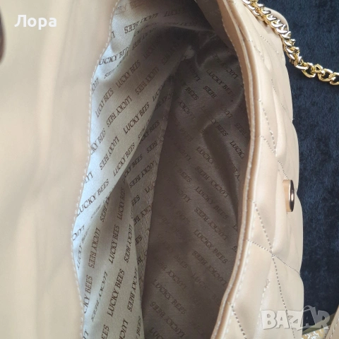 Нова дамска чанта , снимка 2 - Чанти - 54665971