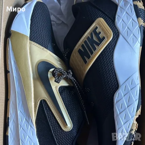 Nike детски маратонки, снимка 2 - Детски маратонки - 55686799