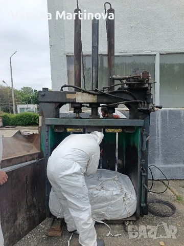 продавам преса за отпадъци 