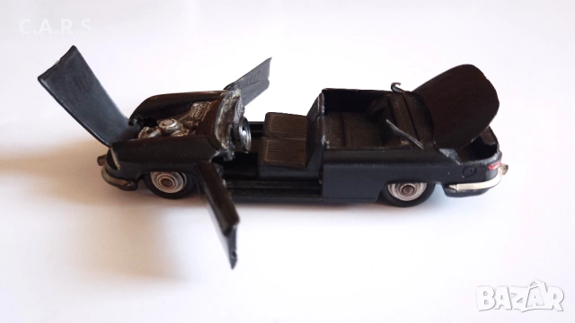PANHARD 24BT N5 MADE IN USSR TBILISI PLASTIC 1:43, снимка 2 - Колекции - 54573486