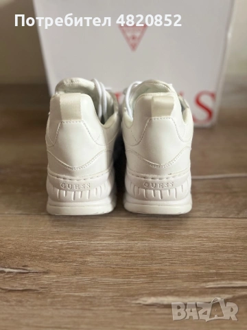 Нови Дамски сникърси Guess - Размер 39, снимка 4 - Маратонки - 54465049